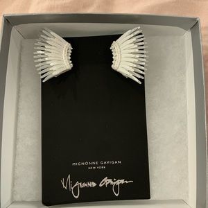 Mini Madeline mignonne earrings